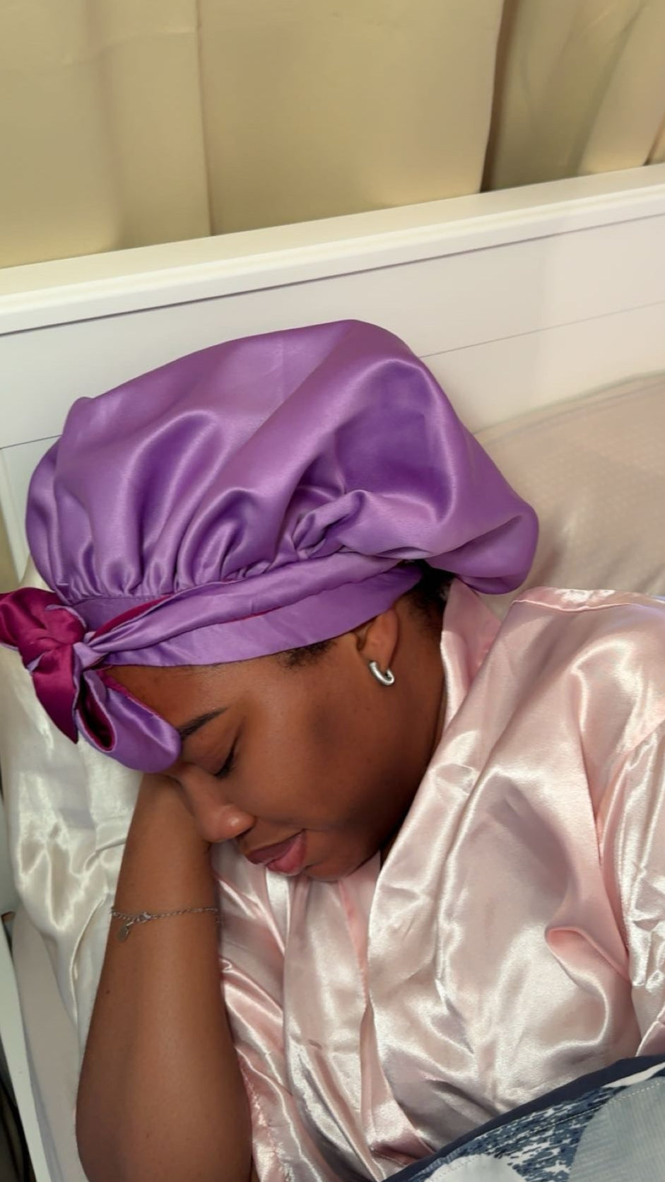 Reversible Satin Bonnet - Classic